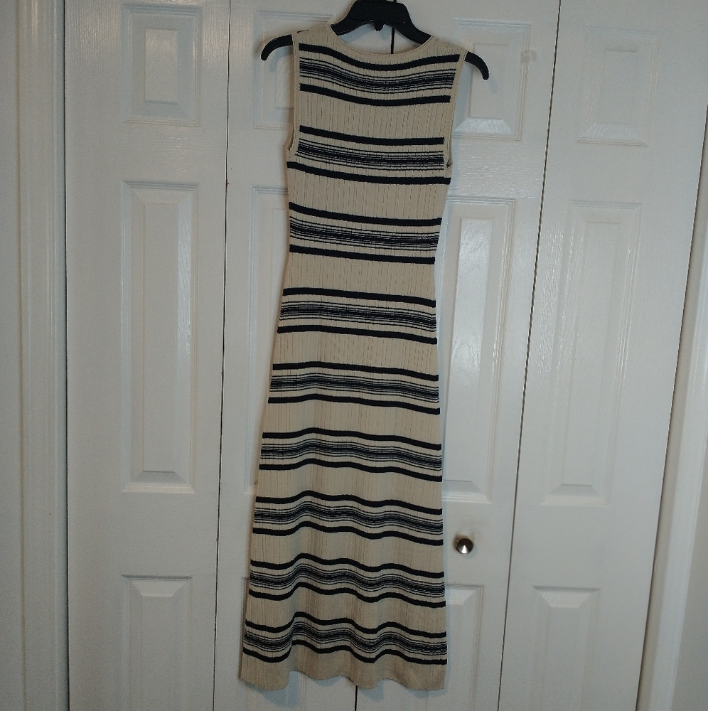 Theory Striped Ribbed Knit Sleeveless Midi Dress - Picture 6 of 9